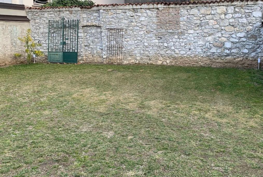 Casa Albatros Tra Lago E Monti Манделло-дель-Ларио Экстерьер фото